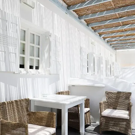 Thalasea Kimolos - θalasea - Ps 3* Psathi (Kimolos)